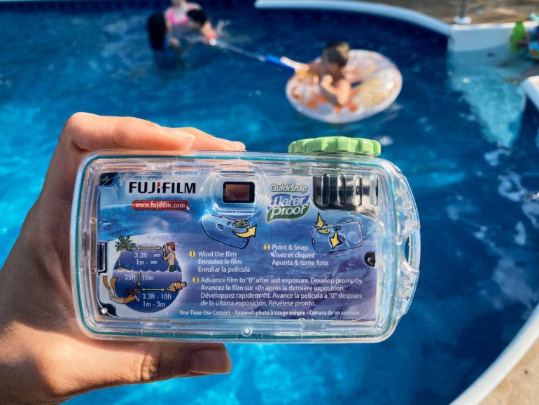 FUJIFILM QuickSnap Waterproof 800 35mm Disposable Camera