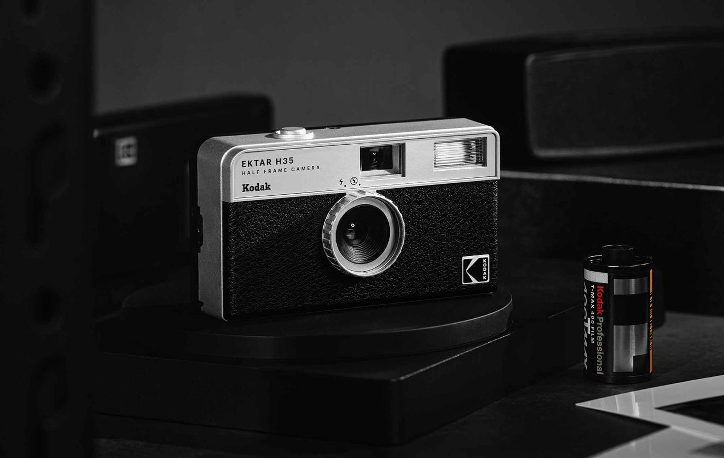 KODAK EKTAR H35 Half Frame Camera